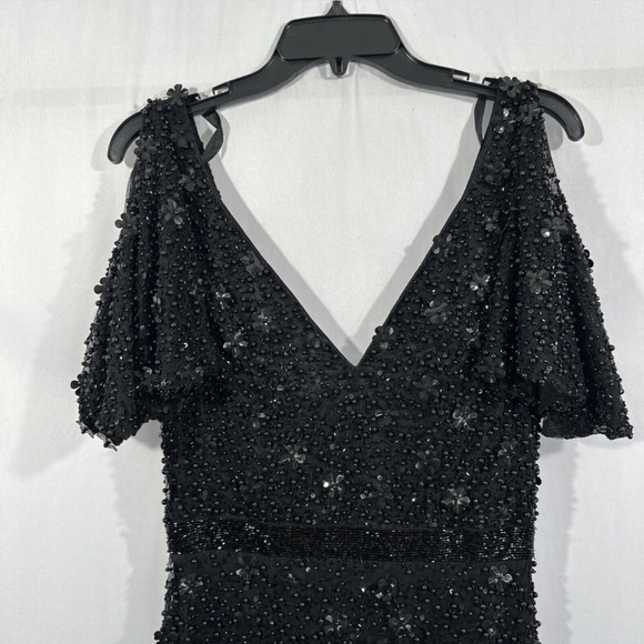 NEW $498 Mac Duggal [ 8 ]‎ Cold Shoulder Sequin Sheath Dress in Black - Picture 8 of 15